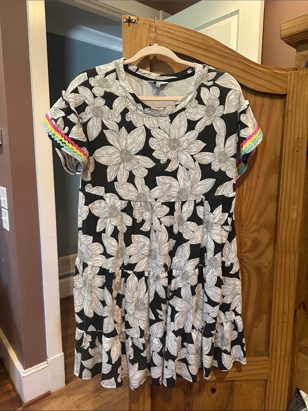 crown & ivy Black and White Floral Midi Dress with Rainbow Trim